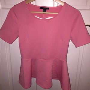 Woman’s flare out top w/ cut out back